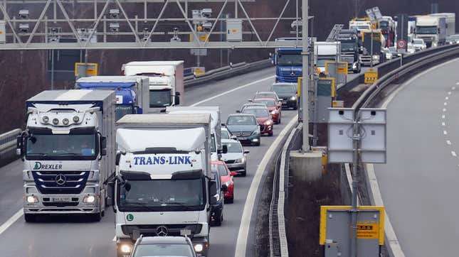 Image for article titled No, Europe Didn&#39;t Just Force Automakers to Install &quot;Speed Limiters&quot;