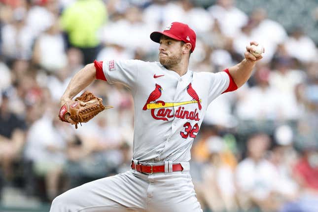 Jul 9, 2023; Chicago, Illinois, USA; St. Louis Cardinals starting pitcher Steven Matz (32) delivers a pitch against the Chicago White Sox during the first inning at Guaranteed Rate Field.