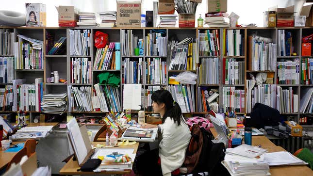 Image for article titled Asia:脱生きづらさ 韓国「失敗エキスポ」の成否