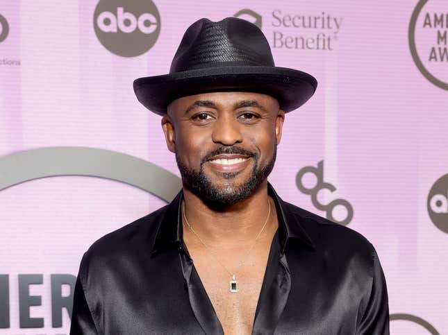 Image for article titled Wayne Brady Comes Out as Pansexual, Loves ‘All People Equally’