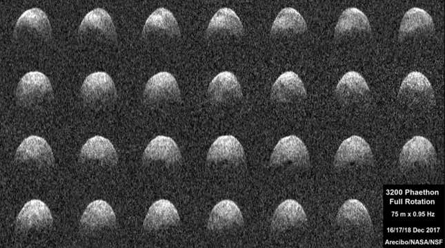 Imagen para el artículo titulado Este asteroide azul cada vez gira más rápido, y los astrónomos no saben por qué