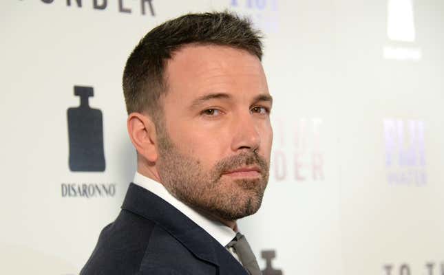 Image for article titled Ben Affleck Browsing Engagement Rings, You Say?