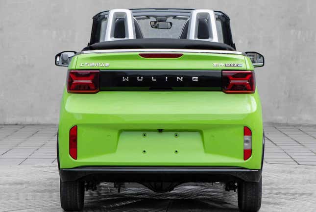 Image for article titled The Wuling Hong Guan Mini EV Cabrio Is Really Happening