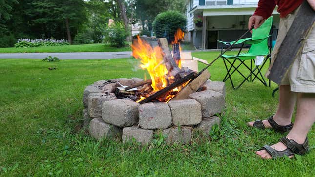 Image for article titled How to Build a Fire Pit (Without Burning Down the Neighborhood)