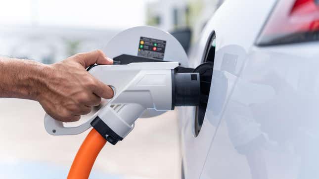 Image for article titled Electric Vehicle Sales Are Increasing Exponentially: Report