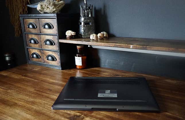 Imagen para el artículo titulado El Huawei Matebook 16S es un laptop potente, hermoso y con una construcción excelente que quizá no sea para ti