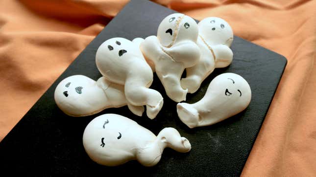 Image for article titled Make These Two-ingredient Meringue Ghost Cookies