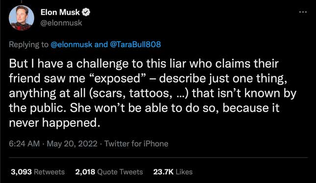 A screenshot of a tweet where Elon Musk asks someone whose friend accused him of sexual assault to describe him while exposed.