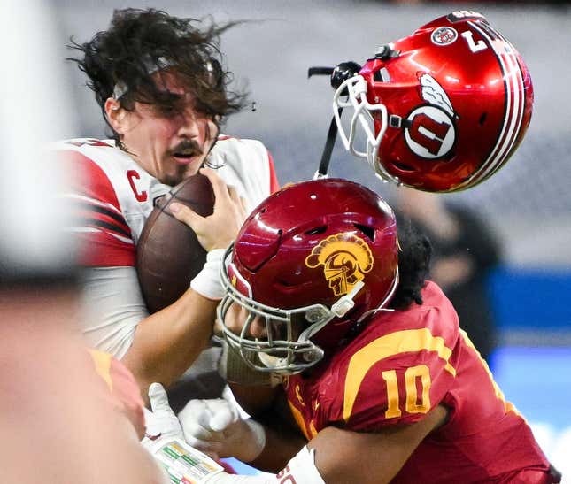 Image for article titled USC craps out in Vegas, but Trojans were playing entirely with house money