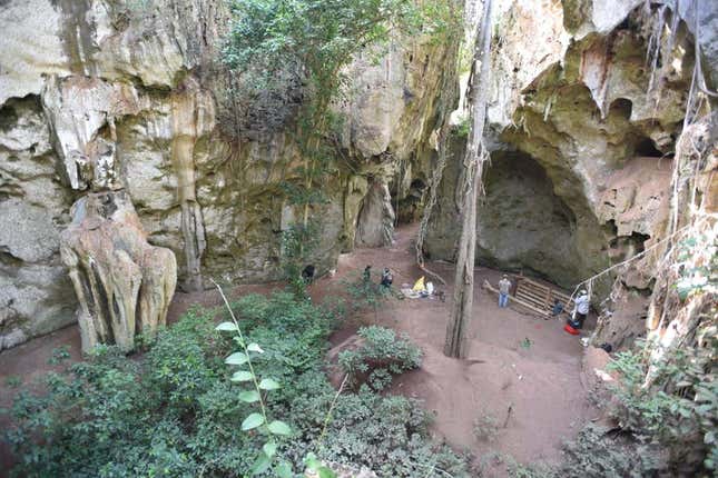 Vista del sitio en la cueva Panga ya Saidi.