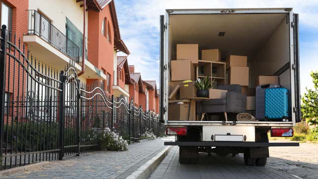 Image for article titled Six Hidden Costs That Make Moving Even More Expensive