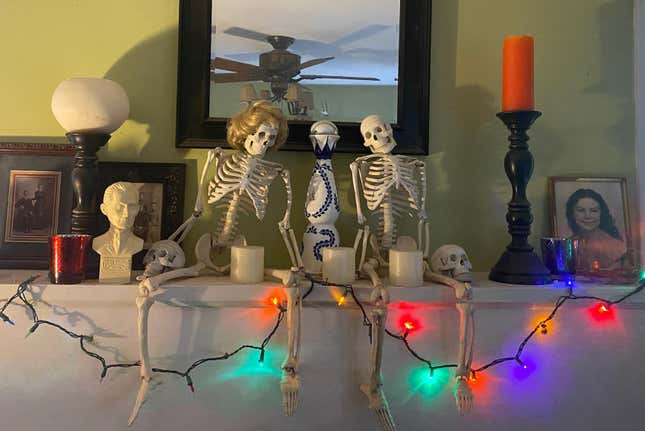 Image for article titled A Woman on Why She Keeps Her Halloween Decorations Up All Year