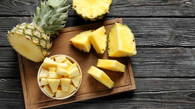 Image for article titled Why Pineapple Hurts Your Mouth (and How to Stop It)