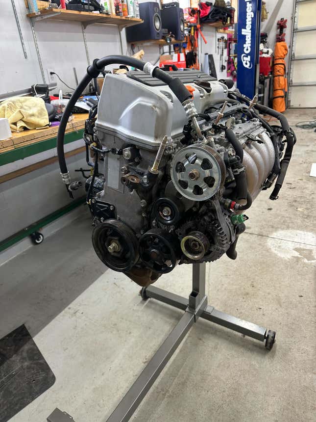 Image for article titled With The Right Subaru Parts, You Can Put A Honda Engine In Your Lada