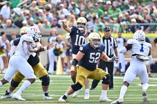 Sep 2, 2023; South Bend, Indiana, USA; Notre Dame Fighting Irish quarterback Sam Hartman (10) throws in the second quarter against the Tennessee State Tigers at Notre Dame Stadium.