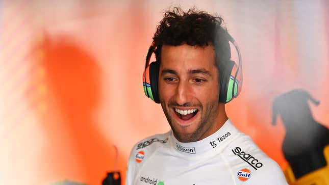 Image for article titled Daniel Ricciardo Is Producing a Scripted Formula 1 TV Show With Hulu: Report