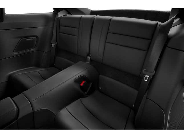 Porsche 911 / Carrera S Coupe 2023. Rear Seats