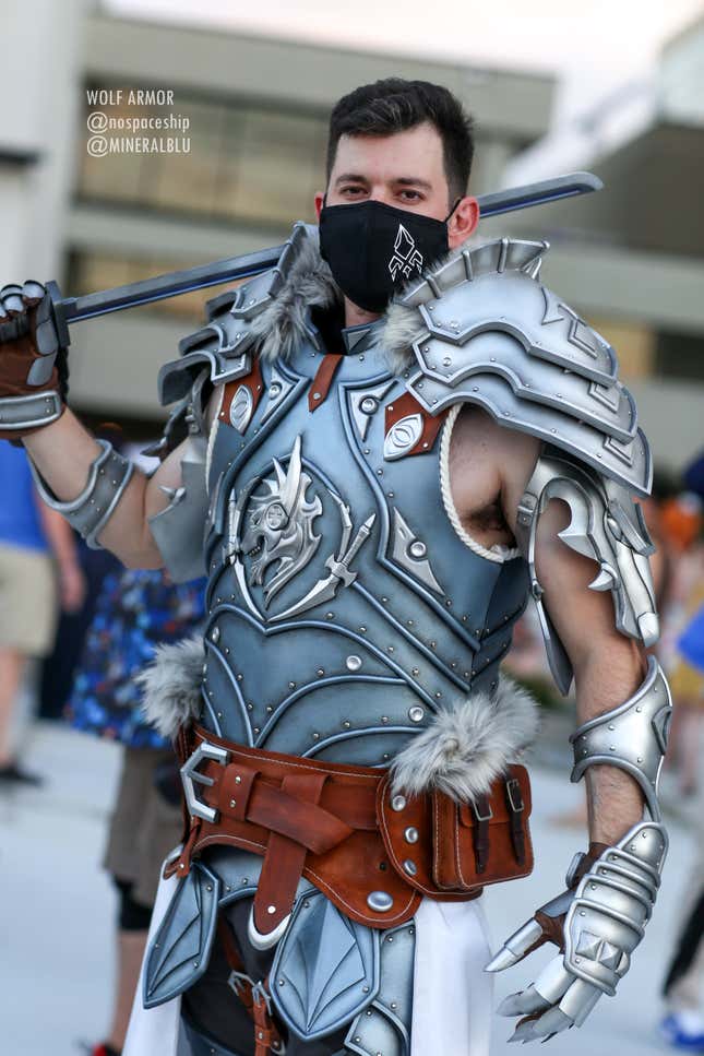 Image for article titled Our Favorite Cosplay From Dragon Con 2021