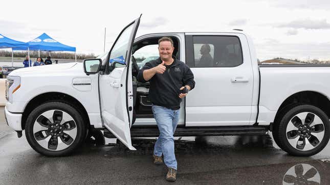 Image for article titled Ford Wants to Cut Costs by Telling Dealers to Make Less on EV Sales, And Spend More on EV Infrastructure