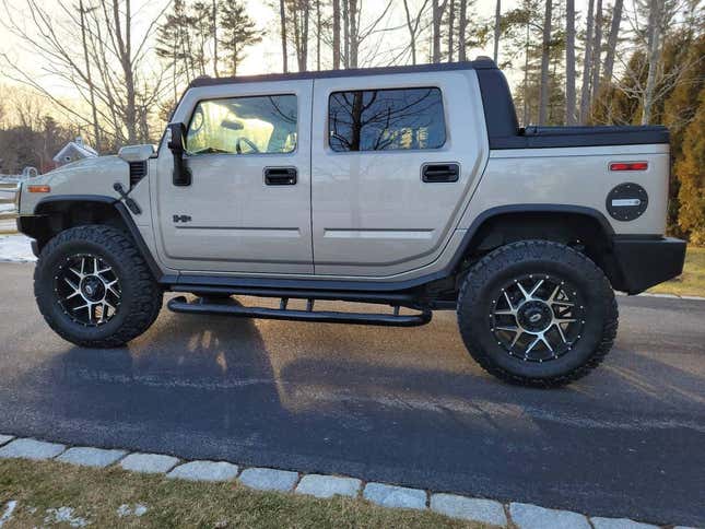 At ,900, Is This 2006 Hummer H2 SUT A Truck Worth Dealing With?