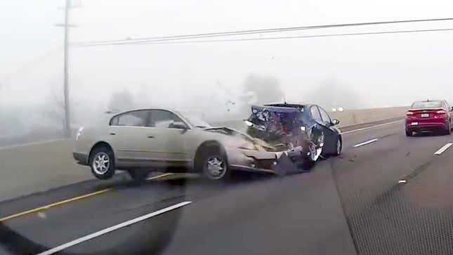 Image for article titled Couple Arrested for Allegedly Crashing Cars to Get YouTube Clicks