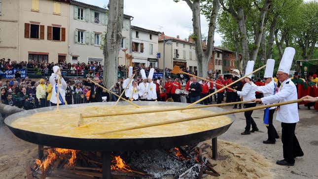 Image for article titled 12 Strange, Wonderful Food Festivals to Add to Your Bucket List