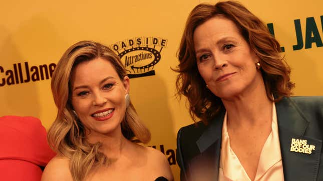 Image for article titled Elizabeth Banks&#39; New Film &#39;Call Jane&#39; Will Be Screened at Abortion Clinics Across the U.S.