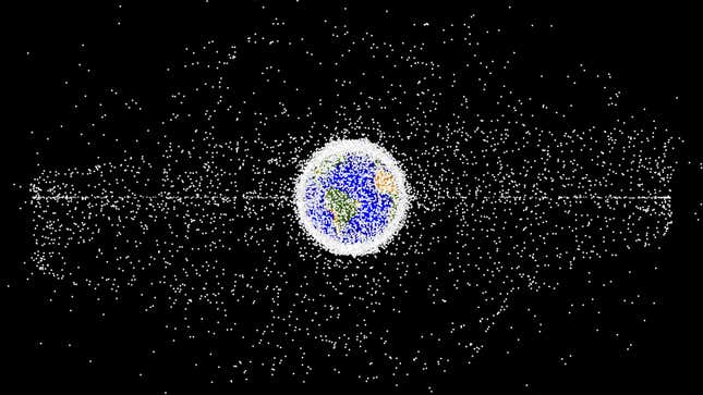 Una simulación de los desechos que orbitan la Tierra.