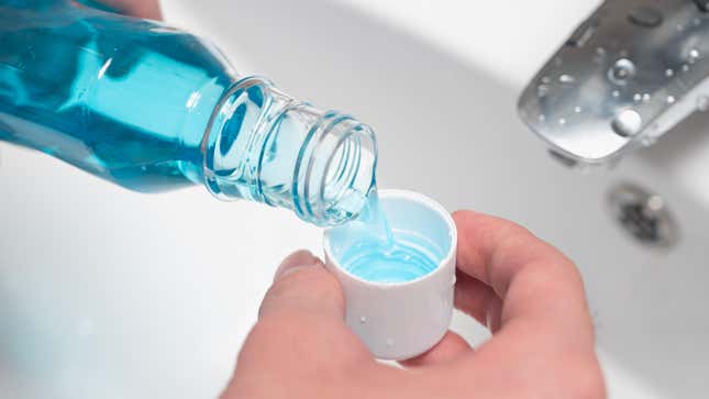 Image for article titled Have We All Been Using Mouthwash at the Wrong Time?