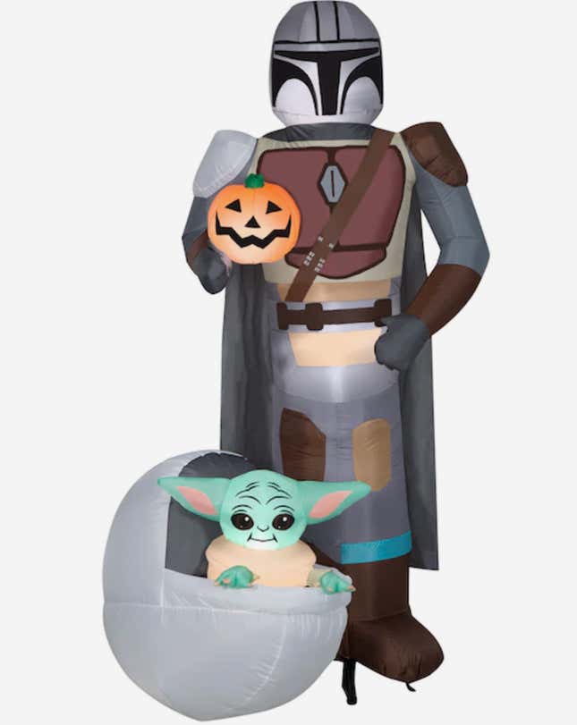 Grogu, Mandalorian and a pumpkin