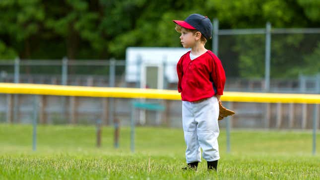 Image for article titled Little Leaguers Concerned Introducing Pitch Clock Would Cut Into Grass-Picking Time
