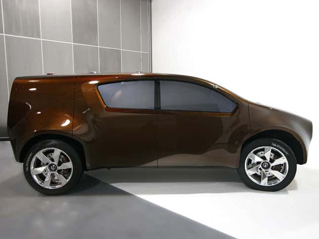 Image for article titled Two Nissan Concepts In A Junkyard Remind Us All Cars Go To The Same Place In The End