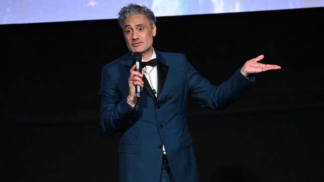 Taika Waititi Stellt Thor: Love And Thunder Vor.