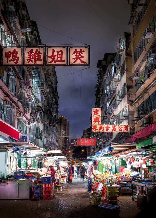 An image from photographer Andy Yeung's "Remember Hong Kong" series