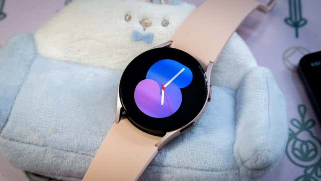 (The Galaxy Watch 5 promises to provide you with an authentic smartwatch experience. With its luxurious design and various intelligent features, this watch deserves to be owned. Check out the related images to feel the difference of the Galaxy Watch 5.)