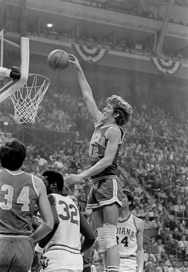 Image for article titled NBA players who shone during their NCAA tournament runs