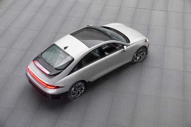 A silver U.S. spec 2023 Hyundai Ioniq 6.