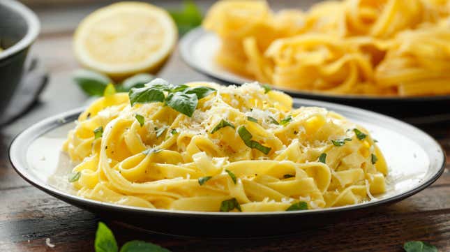 Image for article titled Impress Your Valentine With Spaghetti al Limone