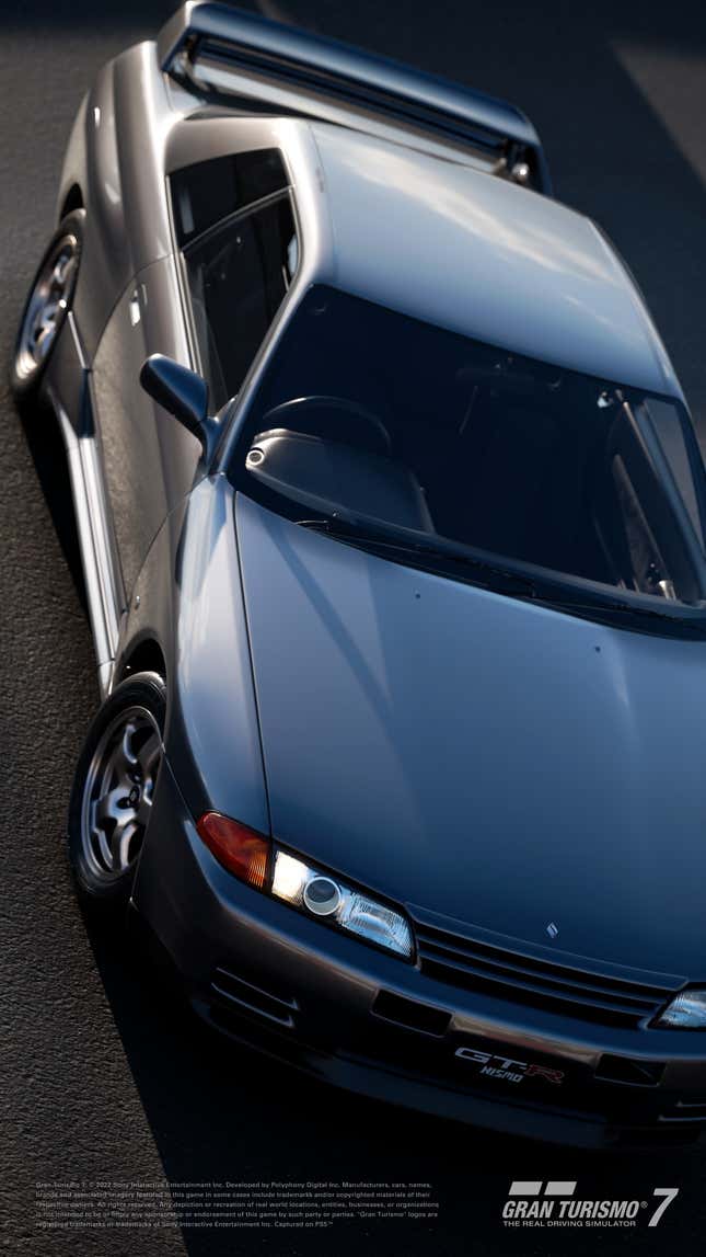 Advertising image of Gran Turismo 7 of the 1990 Nissan Skyline GT-R Nismo from above.