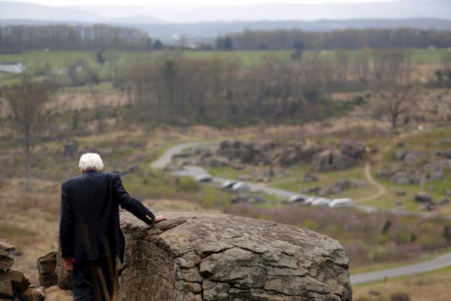 Bernie Sanders visits the Gettysburg National Military Park