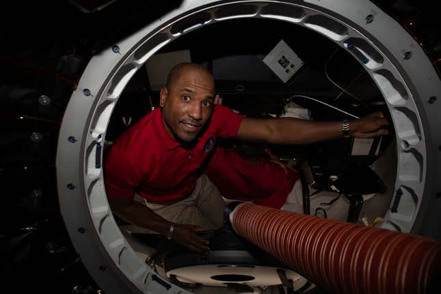 Glover inside the ISS, November 17, 2020