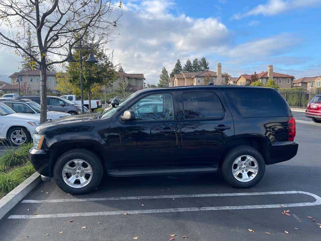 Image for article titled At $15,000, Could This 2013 Chevy Tahoe SSV Put You in the Spotlight?