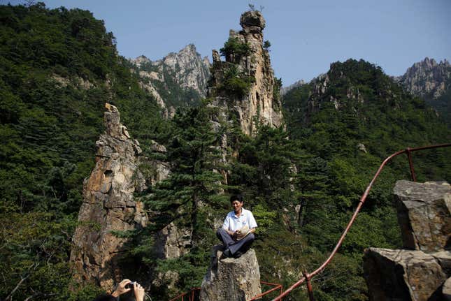 Image for article titled To fill its extravagant mountain resort with tourists, North Korea is offering to reunite families