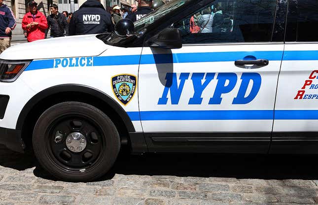 Image for article titled Lawsuit Claims NYPD Illegally Obtained DNA Samples of 32,000 people