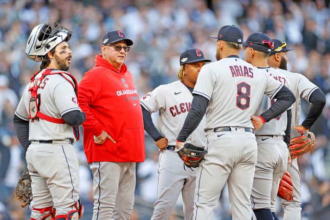 Image for article titled The warm glow of MLB Hot Stove’s warming glow: AL Central