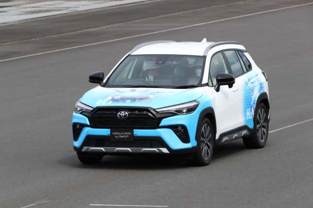 Image for article titled Toyota Found a Way to Put a Manual Transmission in a Hydrogen-Powered Car