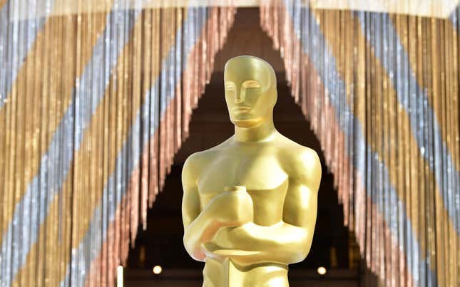 Image for article titled Oscars 2022 Red Carpet Sneak Peek