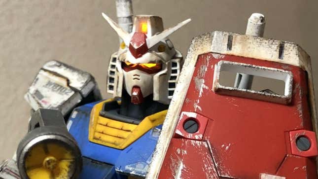 Son gives dad Gundam model and is surprised at the finished result. 