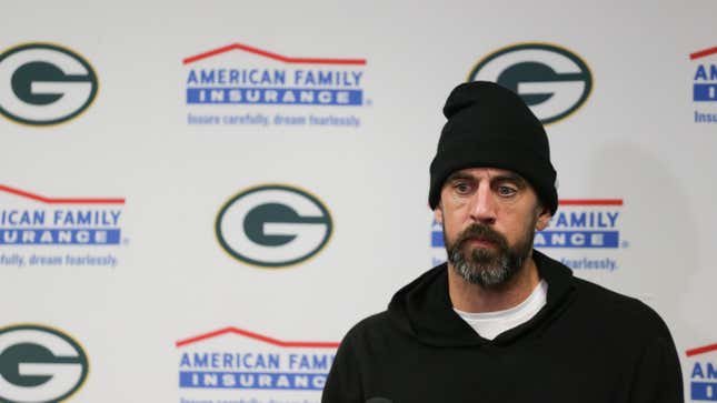 Image for article titled Just when you thought Aaron Rodgers couldn&#39;t get any weirder: QB says dolphin sex is healing