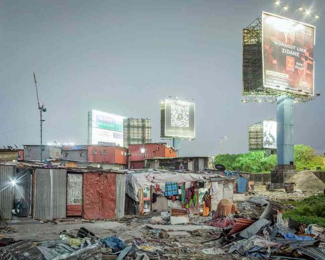 Image for article titled In photos: The chaos and contradictions of suburban Mumbai
